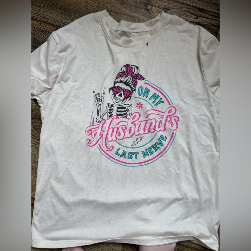 Women's Funny Cream Graphic Tee with Skeleton Design